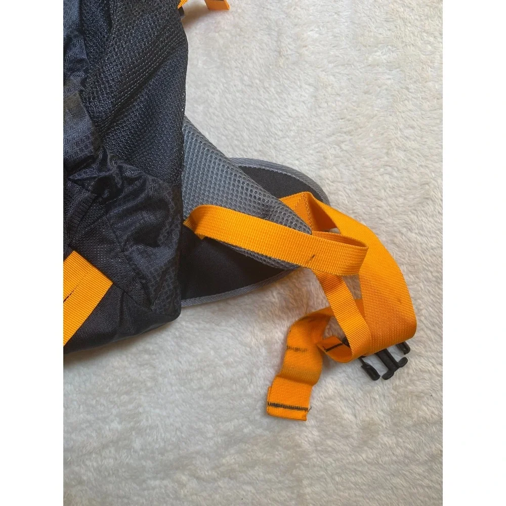 Coleman Kaver 25L Hiking Backpack Black & Orange